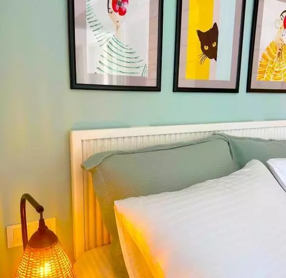 ペンション Monk Island Guesthouse