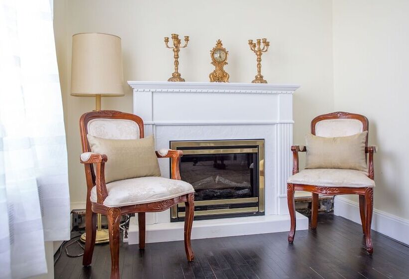 فندق صغير Auberge Québe Issime