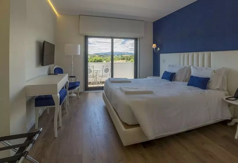 تختخواب و صبحانه Terrace Serra