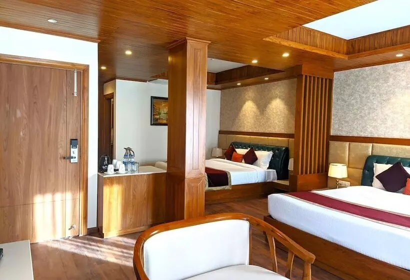 هتل The Retreat Mashobra, Shimla