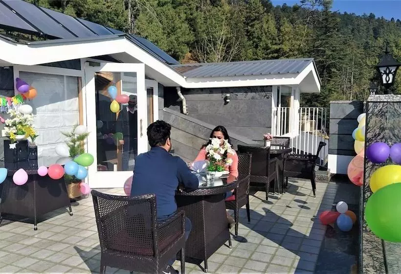 هتل The Retreat Mashobra, Shimla