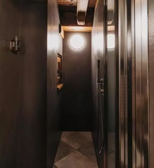 Majatalo Au Coeur Du Village Chambres D Hôtes & Spa