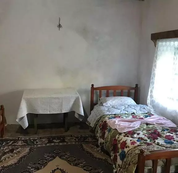پانسیون Marash Rrgalla Guesthouse