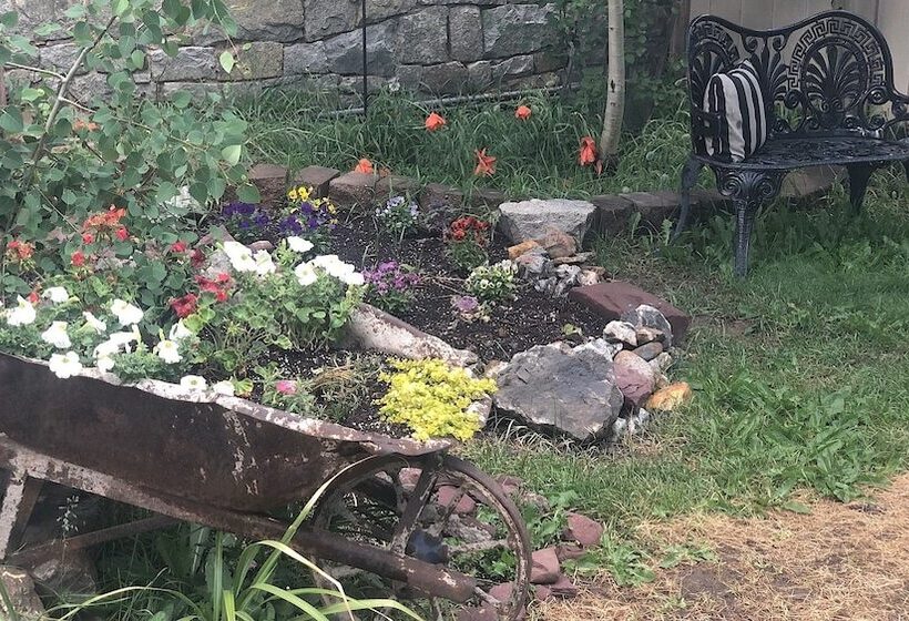 تختخواب و صبحانه Villa Dallavalle