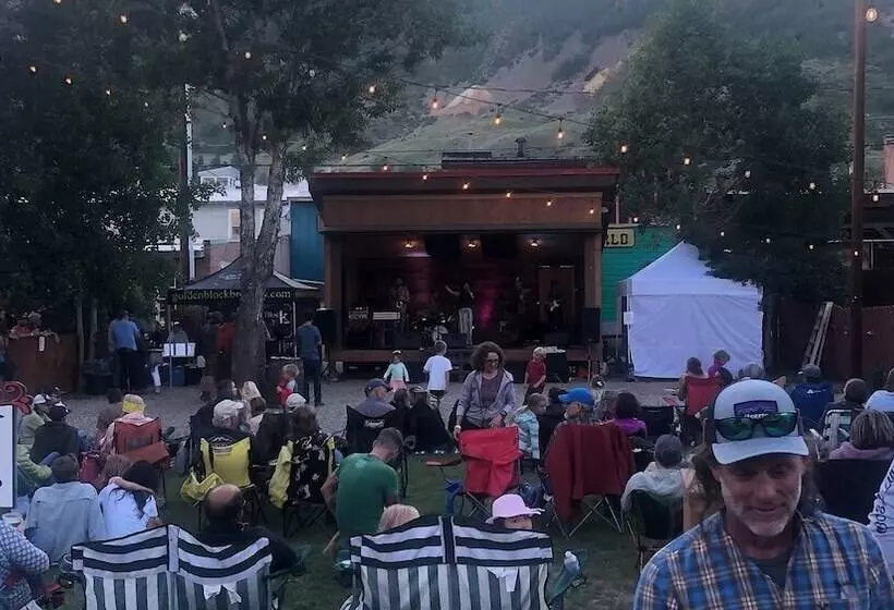 Aamiaismajoitus (B&B) Villa Dallavalle