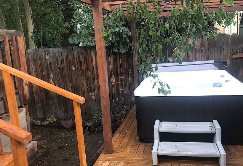 تختخواب و صبحانه Villa Dallavalle