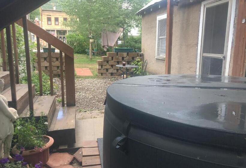 تختخواب و صبحانه Villa Dallavalle