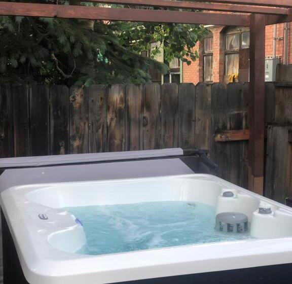 تختخواب و صبحانه Villa Dallavalle