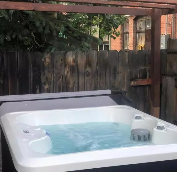 Aamiaismajoitus (B&B) Villa Dallavalle