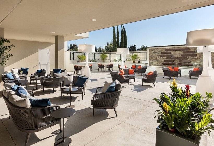 هتل Courtyard By Marriott Los Angeles Monterey Park