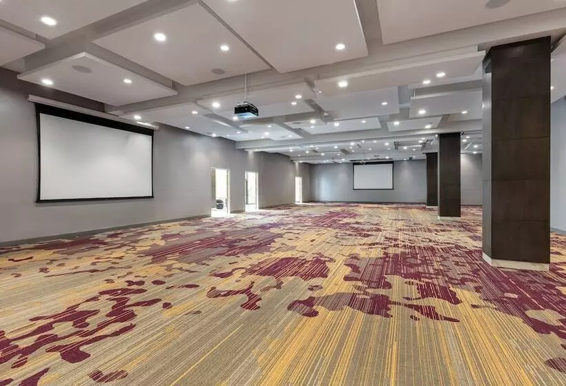 Hotelli Courtyard By Marriott Los Angeles Monterey Park