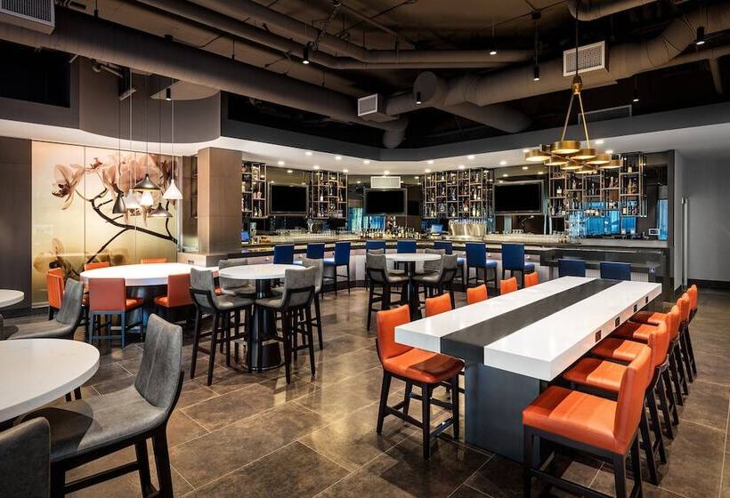 هتل Courtyard By Marriott Los Angeles Monterey Park