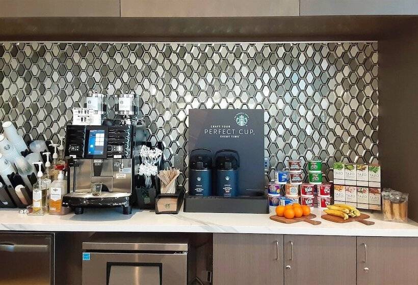 هتل Courtyard By Marriott Los Angeles Monterey Park