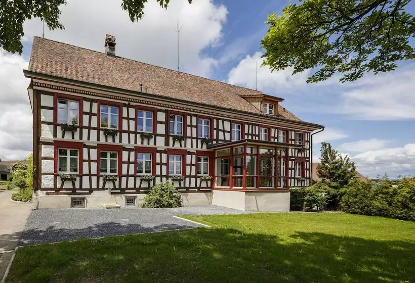 ホテル Historische Residenz Lindeneck