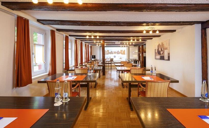 호텔 Historische Residenz Lindeneck