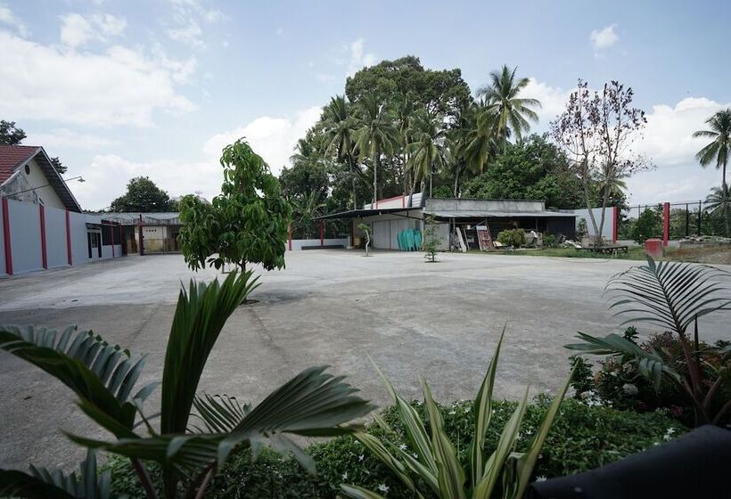 酒店 Oyo 1253 Wismakito Syariah