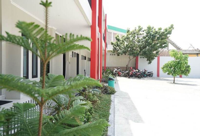 酒店 Oyo 1253 Wismakito Syariah