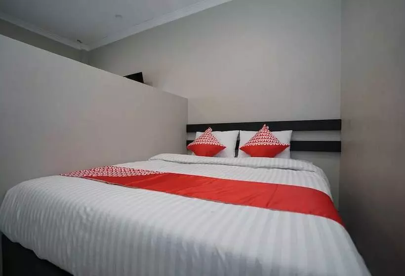 ホテル Oyo 1253 Wismakito Syariah