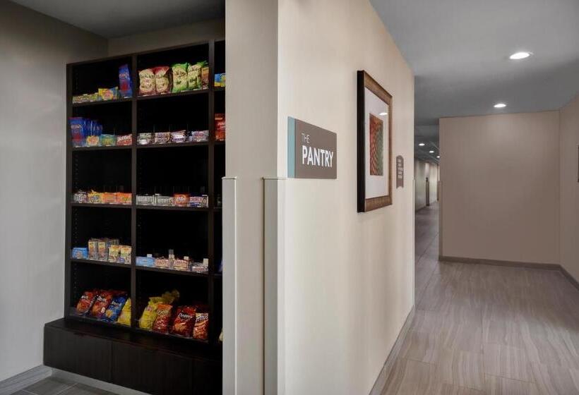 Отель Staybridge Suites   Holland, An Ihg