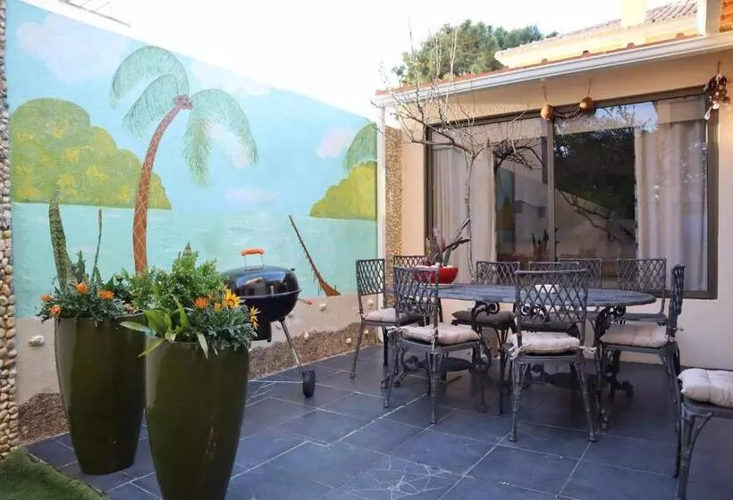 Majatalo Ph In Atlantic Coast