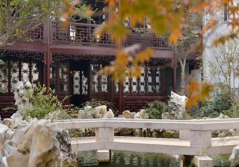 בית מלון כפרי Blossom House Suzhou Tanhuafu