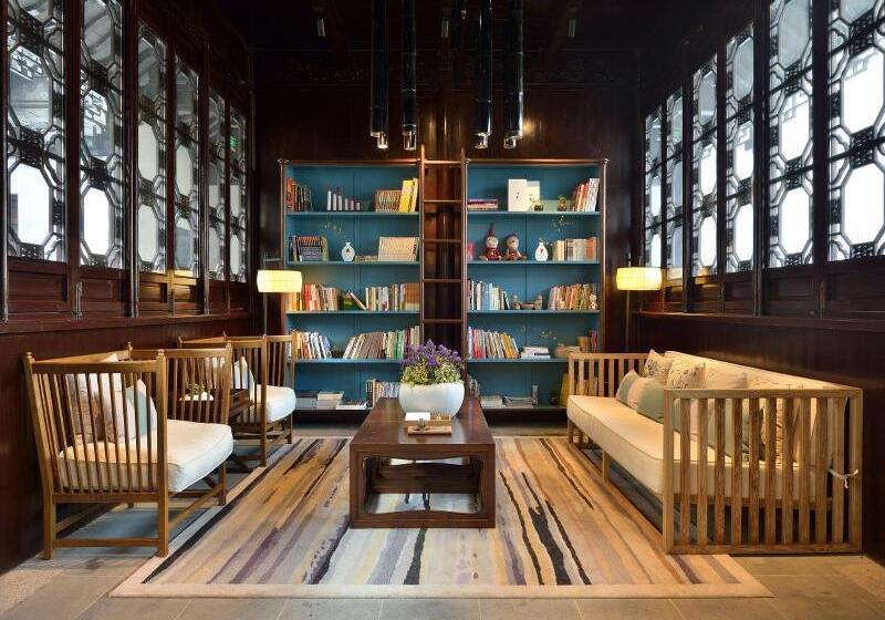 בית מלון כפרי Blossom House Suzhou Tanhuafu