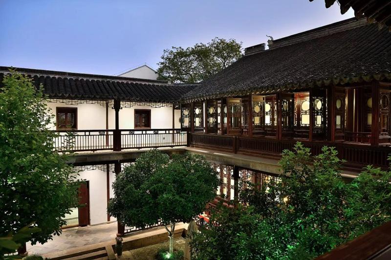 בית מלון כפרי Blossom House Suzhou Tanhuafu