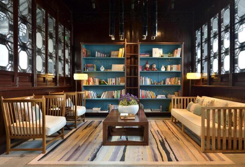 בית מלון כפרי Blossom House Suzhou Tanhuafu