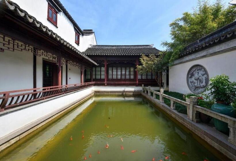 בית מלון כפרי Blossom House Suzhou Tanhuafu
