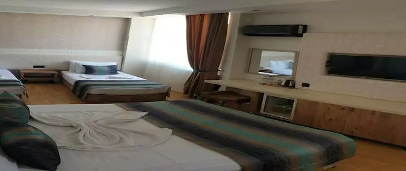 هتل Grand Boss Suit