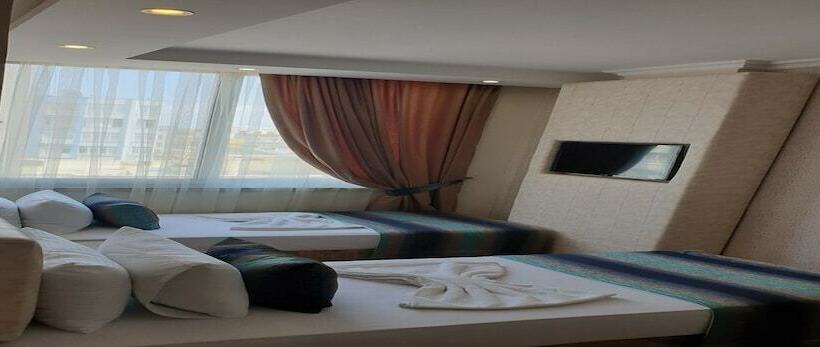 酒店 Grand Boss Suit