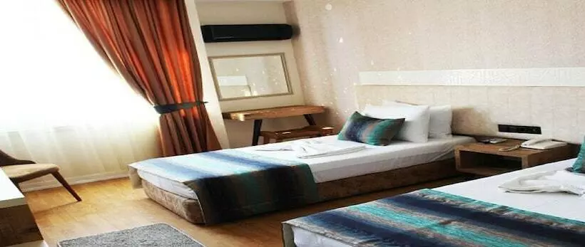 هتل Grand Boss Suit