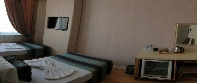 هتل Grand Boss Suit