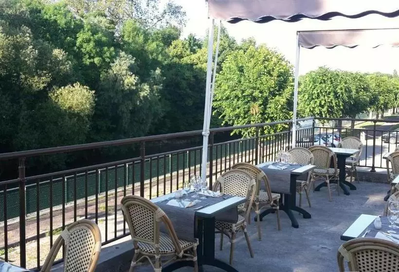 Hotelli Le Saint Hubert