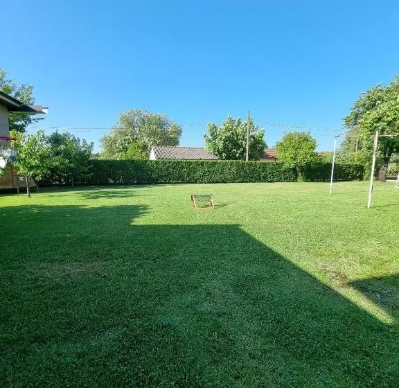 پانسیون Balabani Local Stay