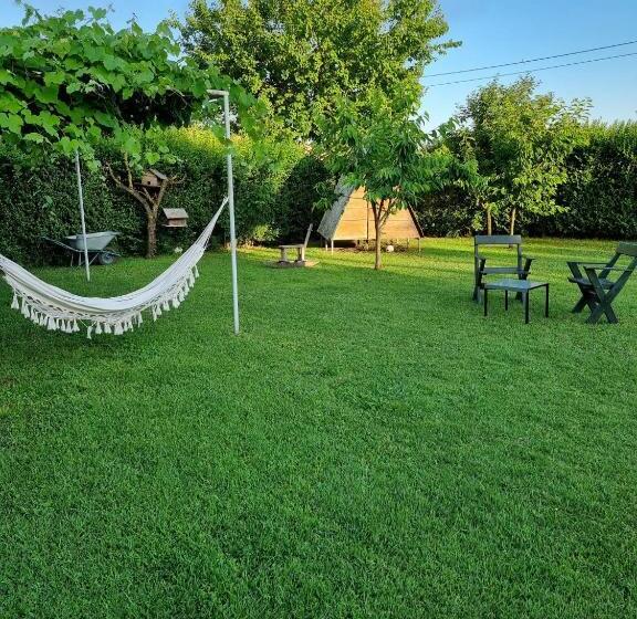 پانسیون Balabani Local Stay