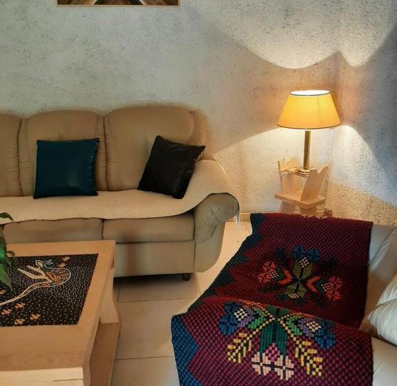 پانسیون Balabani Local Stay