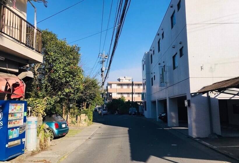 Pensió Guesthouse & Hotel Ra Kagoshima