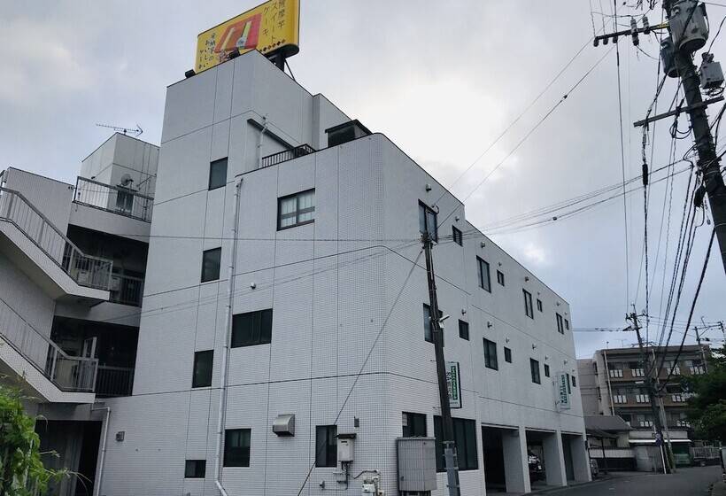 Pensió Guesthouse & Hotel Ra Kagoshima