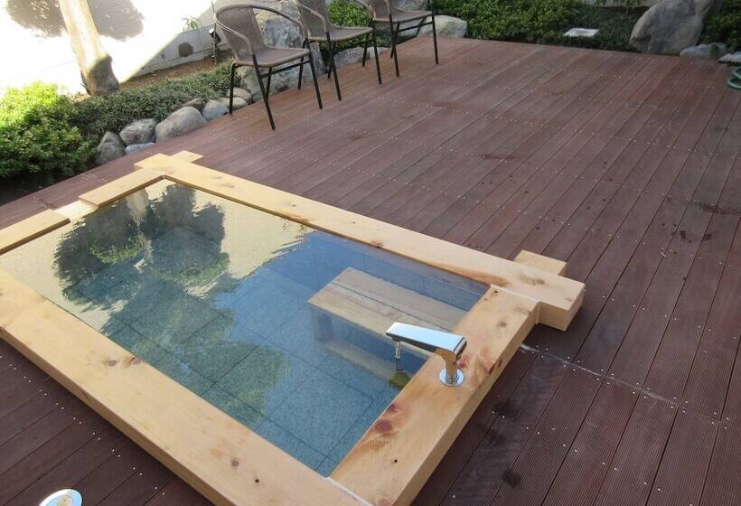 Pensió Guesthouse & Hotel Ra Kagoshima