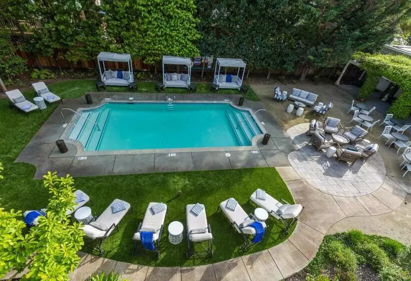 Bed and Breakfast The White House Napa Valley