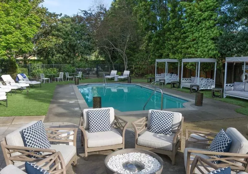 Bed and Breakfast The White House Napa Valley