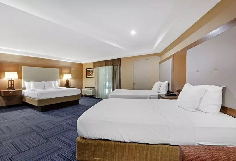 Отель Best Western Summit Inn