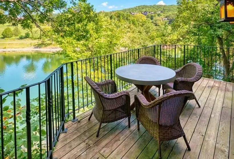 فندق Big Cedar Lodge