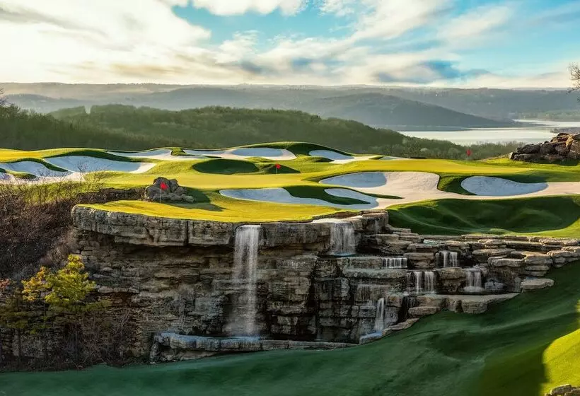 فندق Big Cedar Lodge