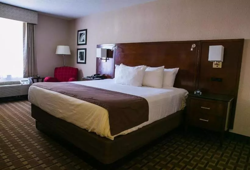 בית מלון כפרי Breckinridge Inn