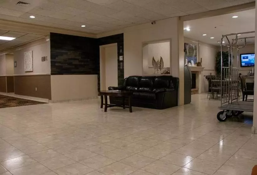 בית מלון כפרי Breckinridge Inn