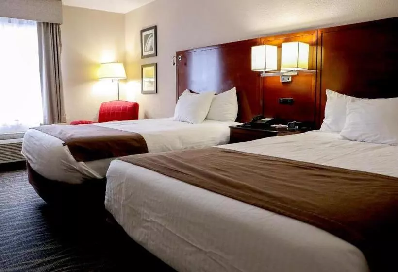 בית מלון כפרי Breckinridge Inn