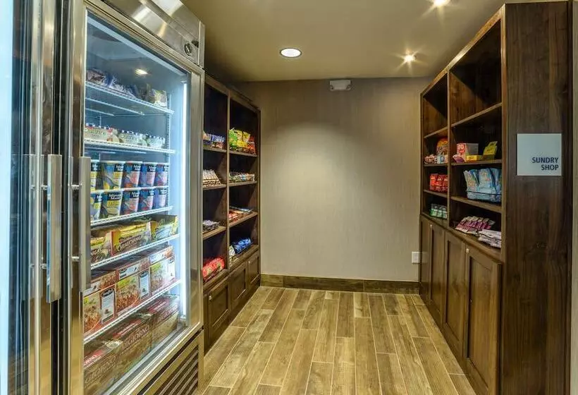 בית מלון כפרי Holiday Inn Express Springdale   Zion National Park Area, An Ihg