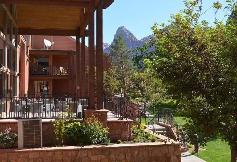 בית מלון כפרי Holiday Inn Express Springdale   Zion National Park Area, An Ihg